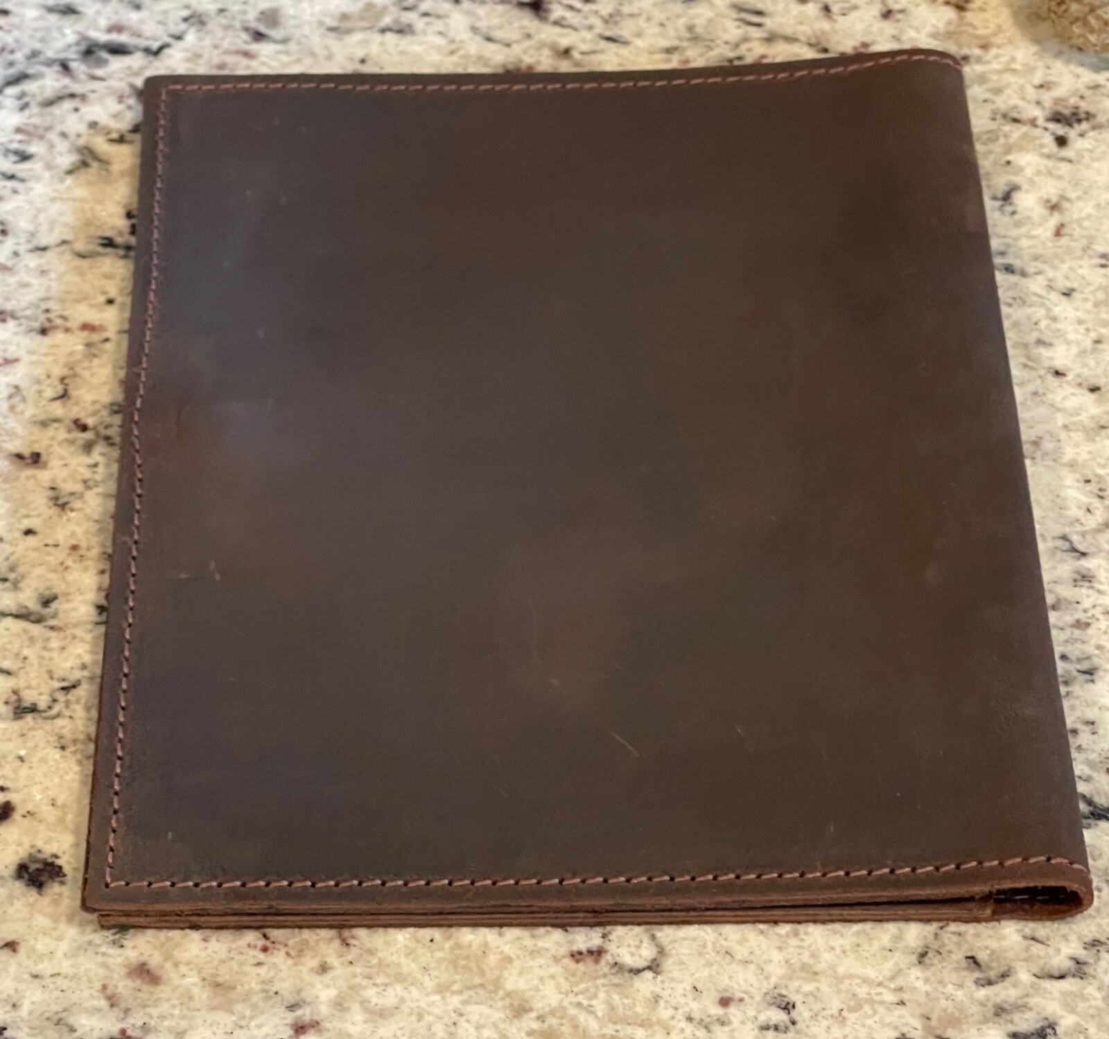 Armoir Fashion Handcrafted Full Grain Leather Portfolio Canada Organizer New