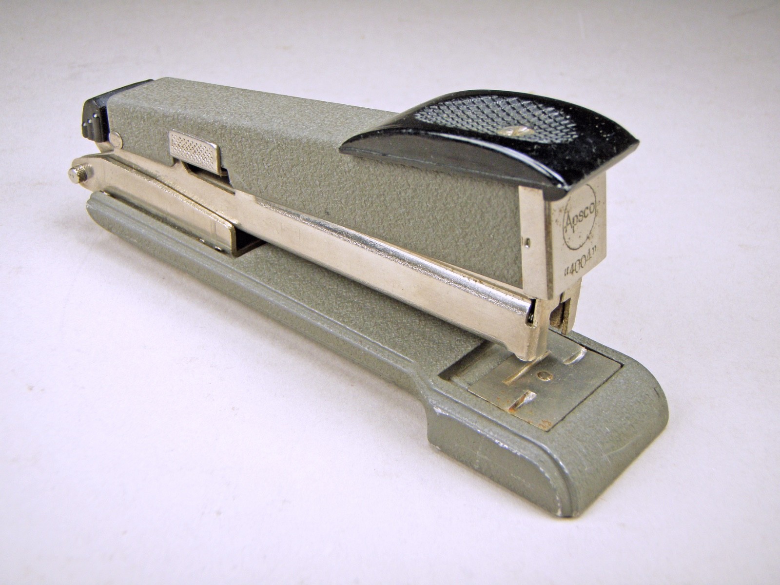 Vintage Apsco 4004 Office / Desk Stapler Small Made in Sweden 5″ Avocado