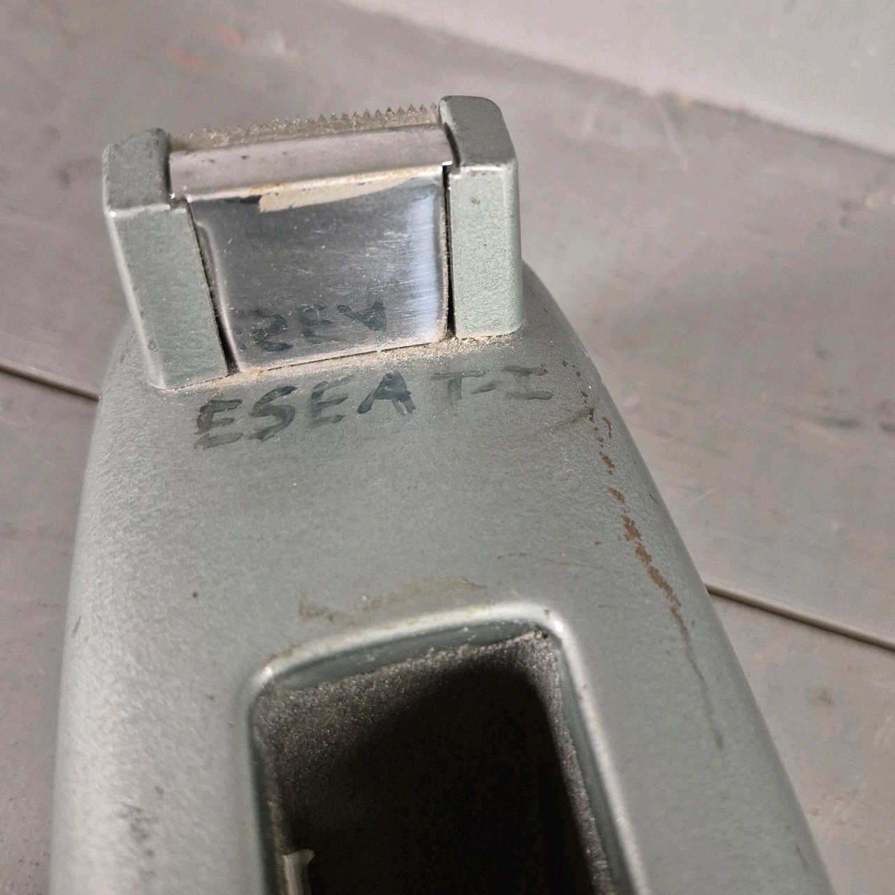 Vtg Scotch Desk Top Tape Dispenser C-20 Industrial Weighted Gray Metal 3M