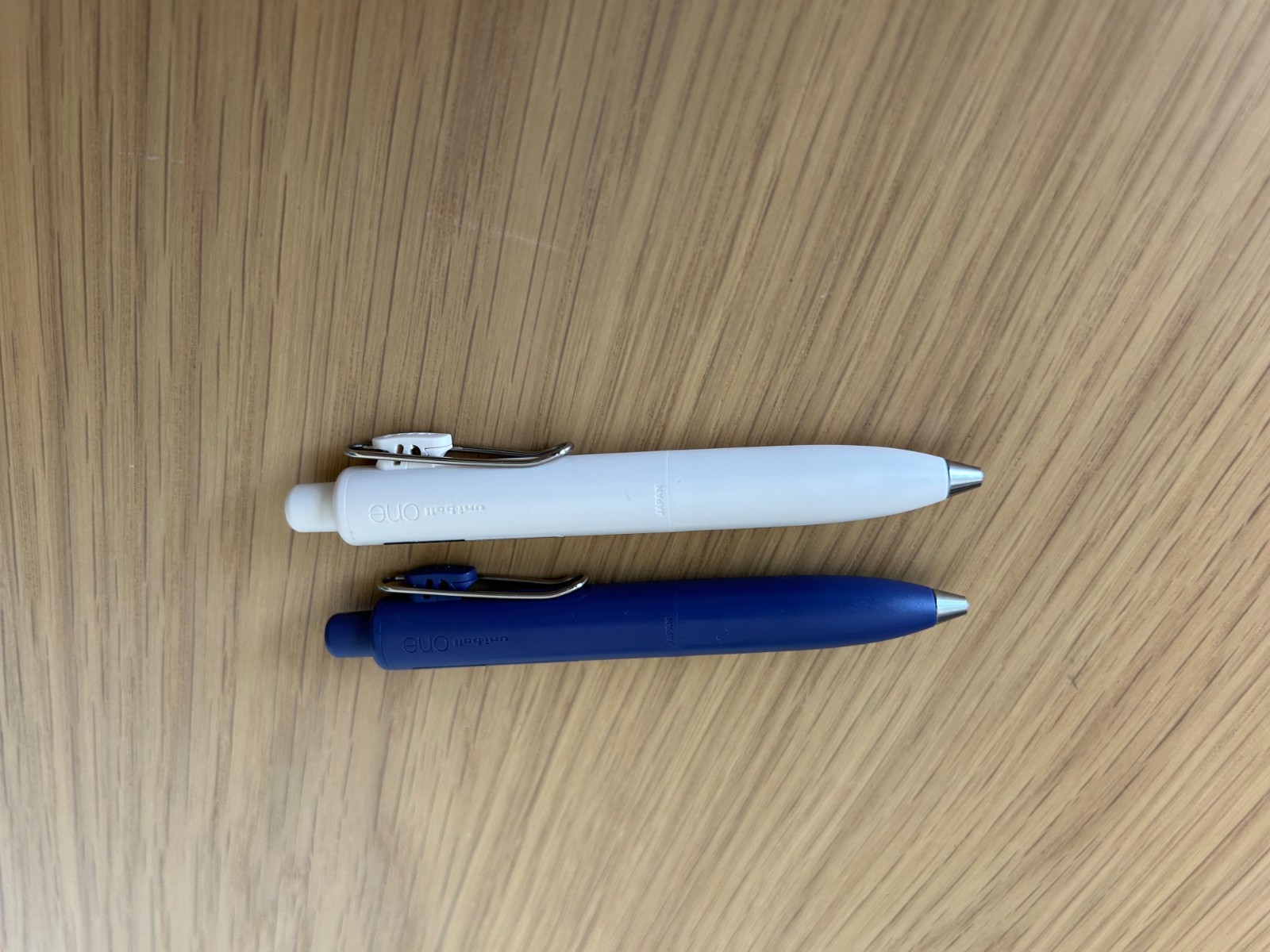 Lot of 2 Uni-ball One P Gel Pen – 0.5 mm – Grape and Yogurt