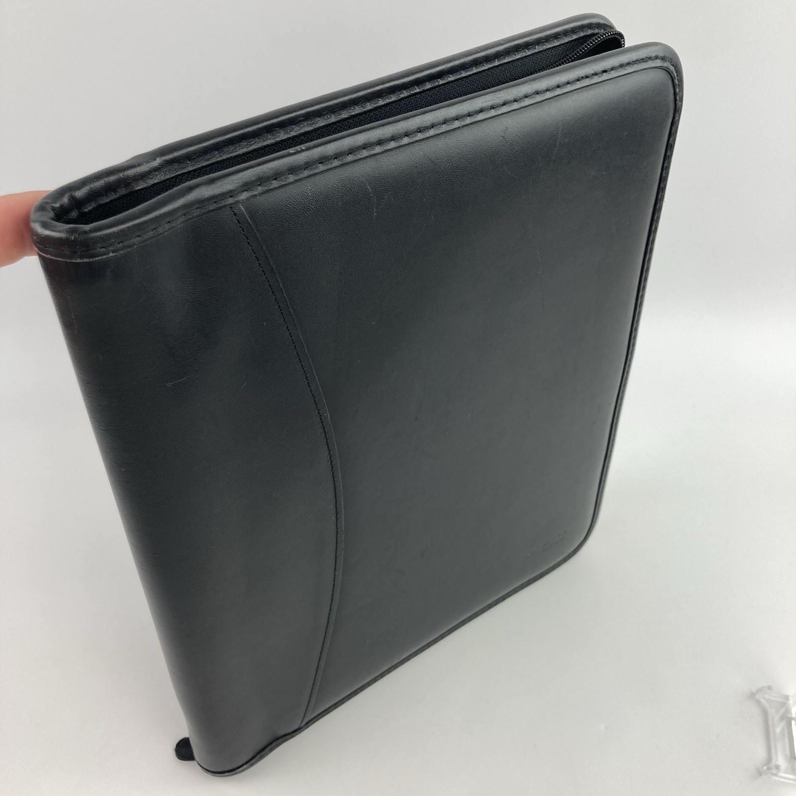 Levenger Ambi-Flex Black Leather Zip Portfolio 11”x13” Personalized Initials￼