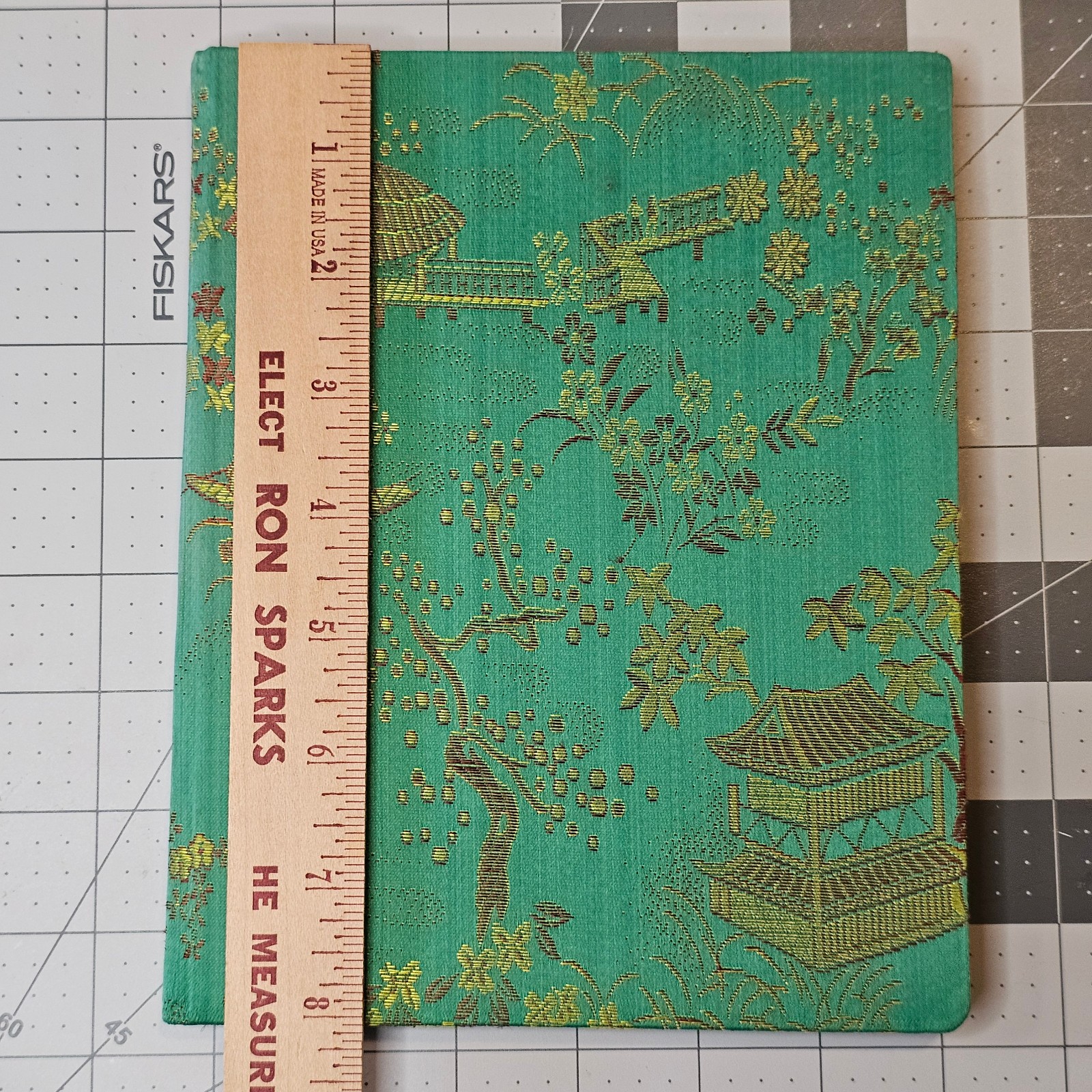 Vintage Chinese Brocade Fabric Cover Lined Notebook Journal 8″ x 6.5″ Green Gold