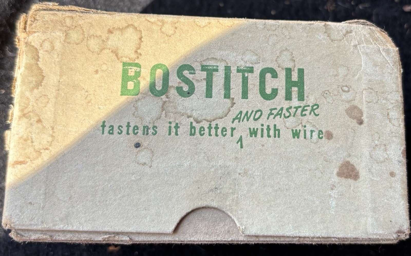 BOSTITCH STCR 5019 3/8” STAPLES 3/8″, See description and photos
