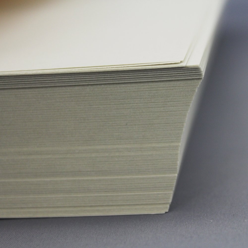Kokuyo A4 White Print Copy Paper High Quality Acid Free 0.1Mm Thick 500 Sheets