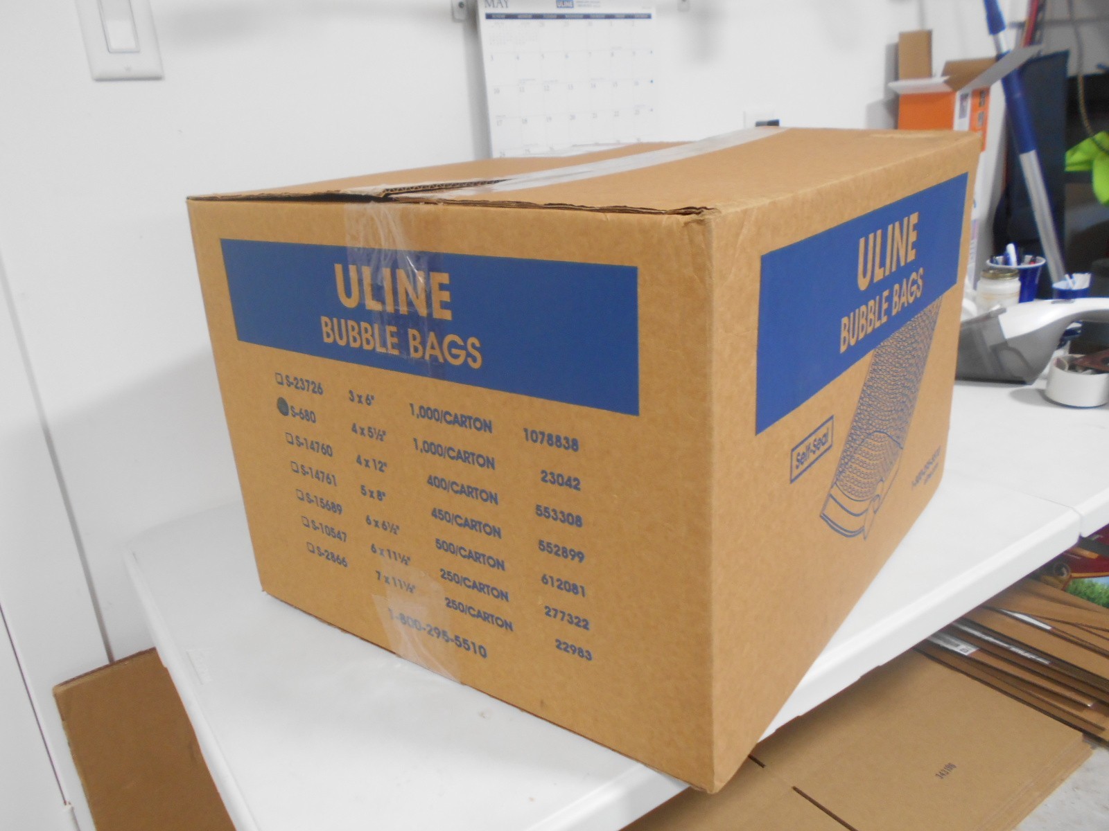Uline S-680 Bubble Bags 4 X 5 1/2 Self-Seal Shipping Bags Open box aprox 960