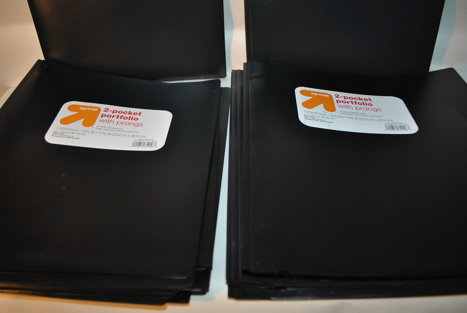 25-PACK UP & UP 2-POCKET PORTFOLIO W/ PRONGS BLACK 9-3/8″ X 11-3/8″ 081031257R00