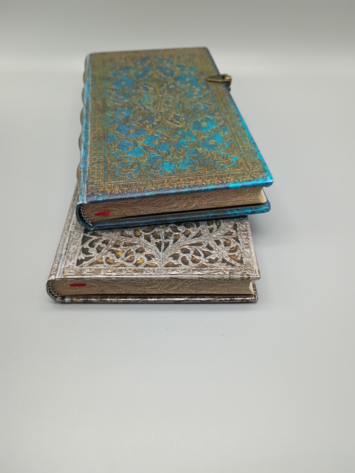 Paperblanks Silver Filigree, Blue Equinoxe Journals Diaries 7″x4″ Magnetic Clasp
