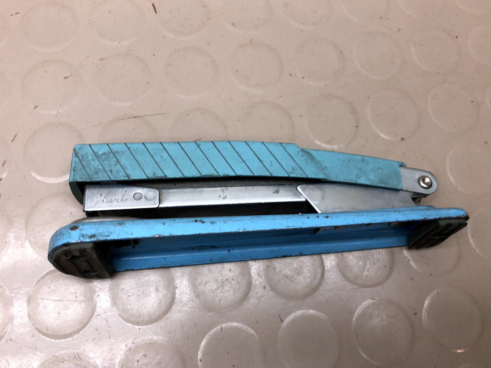 Vintage Dart Model 450 Blue Heavy Duty Stapler Ace Fastener Co. WORKS