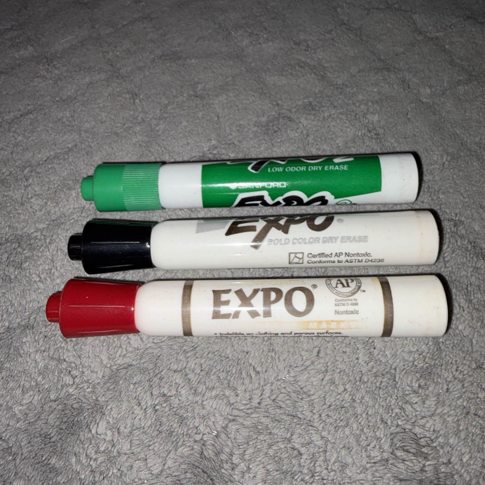 3 VTG Sanford Expo 2 Dry Erase Markers Original Lot Red Green Chisel USA Smelly