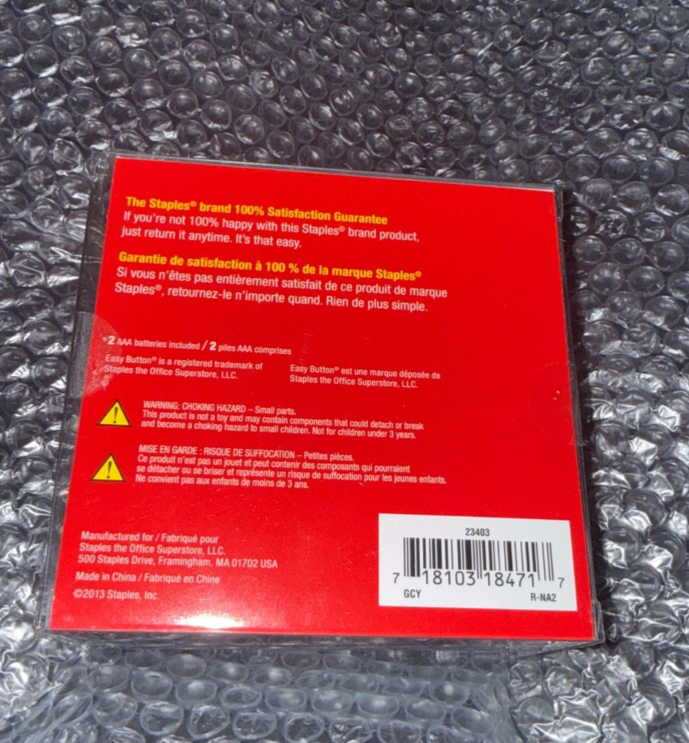 STAPLES “That Was Easy” Red Button Multi Language Talking Desk Top Gift *NEW*