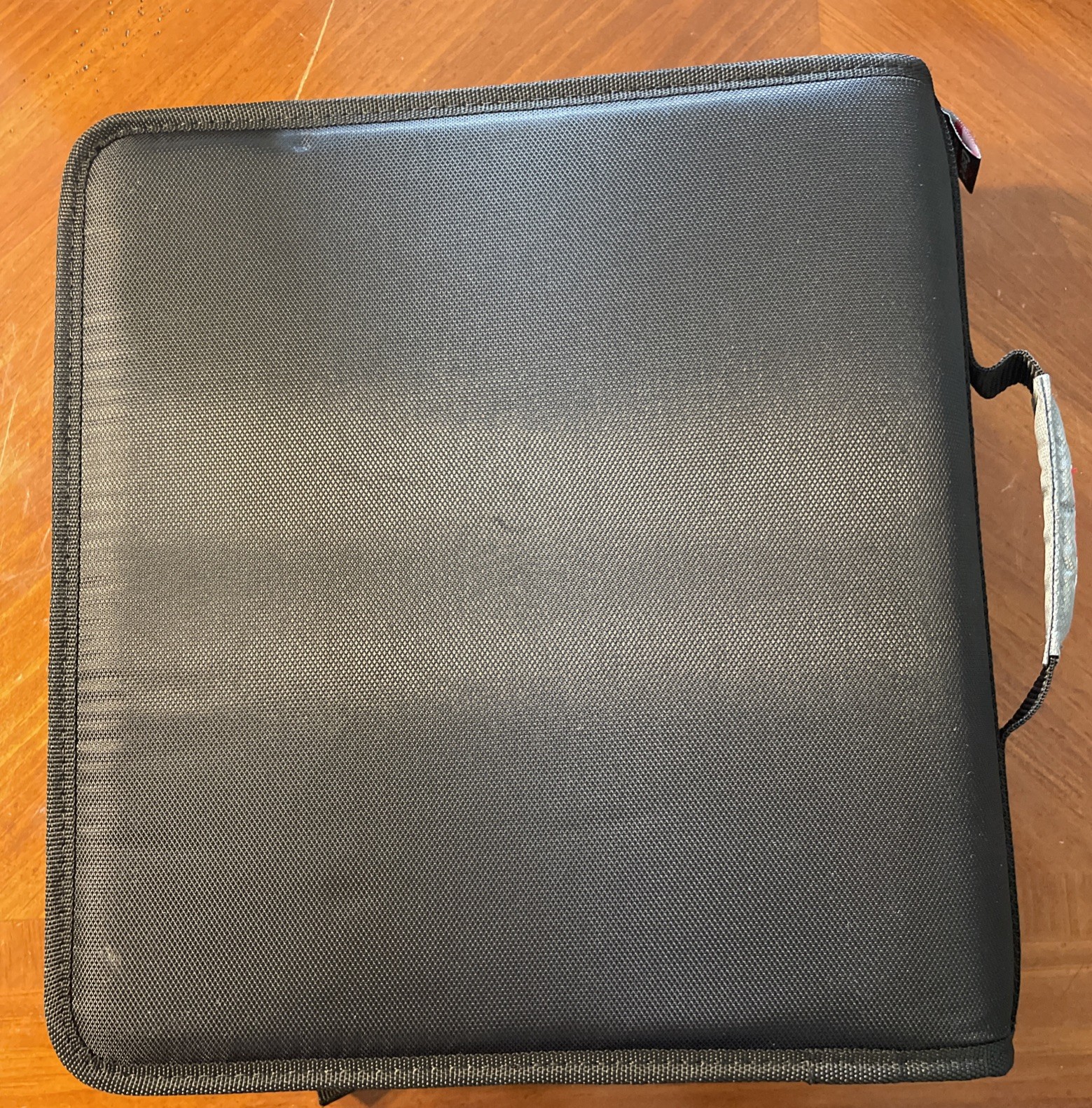 Case It The Universal Laptop Zipper Binder 2” Capacity Handles & Shoulder Straps