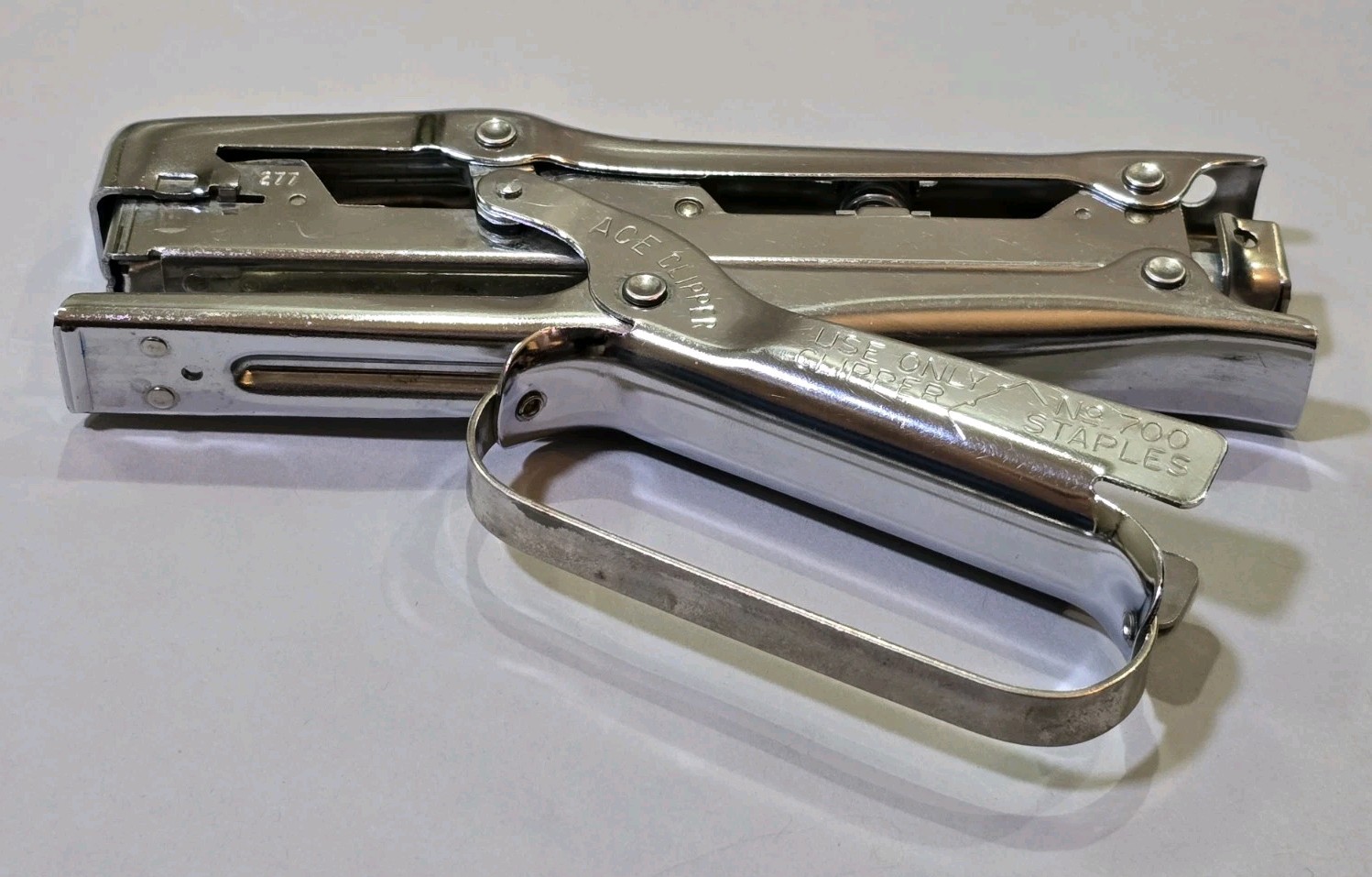 Vintage ACE Clipper Stapler No. 702 – Ace Fastener Corp – Made in USA