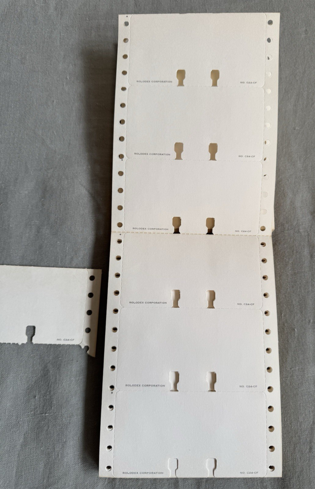 VTG Rolodex 266 x White Continuous Forms 2 1/6″ x 4″ C24CF for 2 1/4″ x 4″ Files