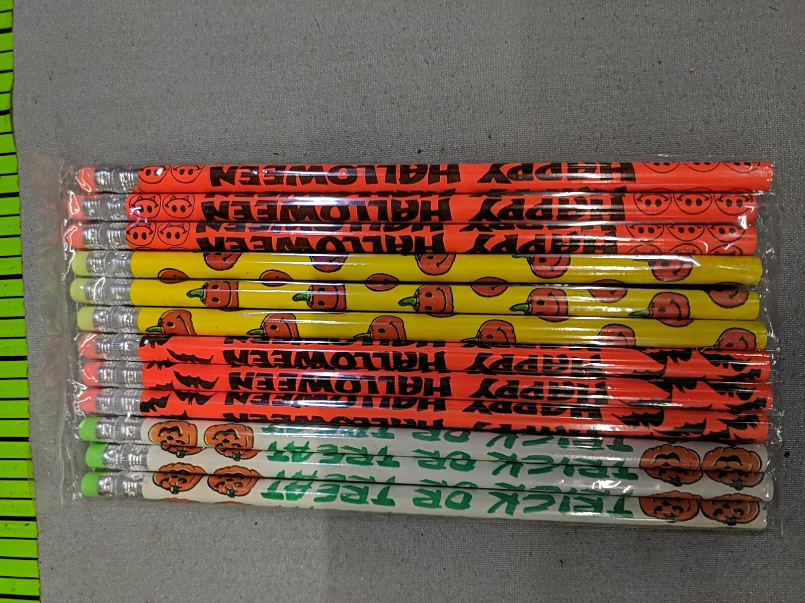 Lot Of 7 Multicolor Design Halloween Pumpkin #2 Wooden Pencils 12 Per Pack (84)