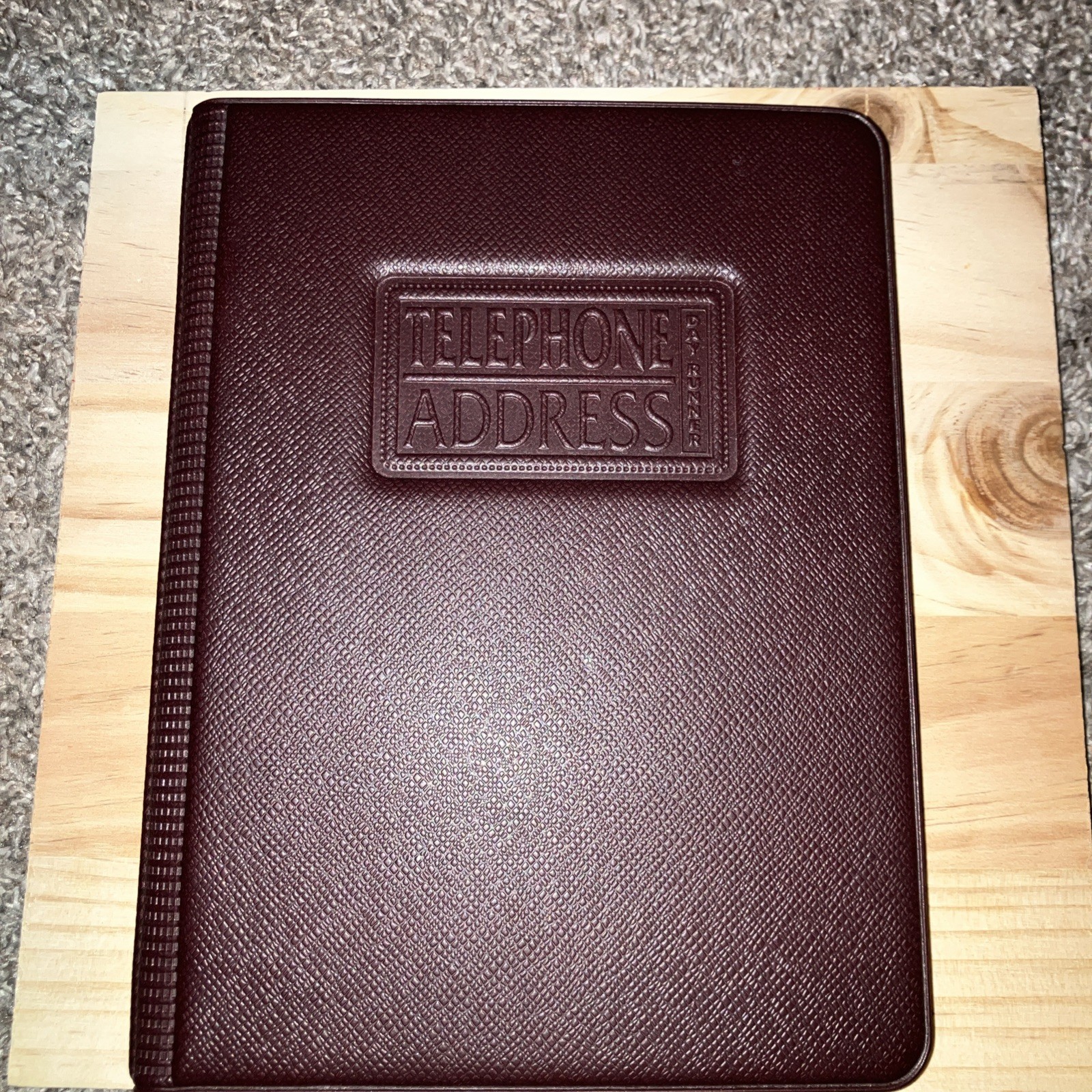 Day Runner Organizer Planner ~ 3 Ring 9” By 7” Brand New Vintage 2004