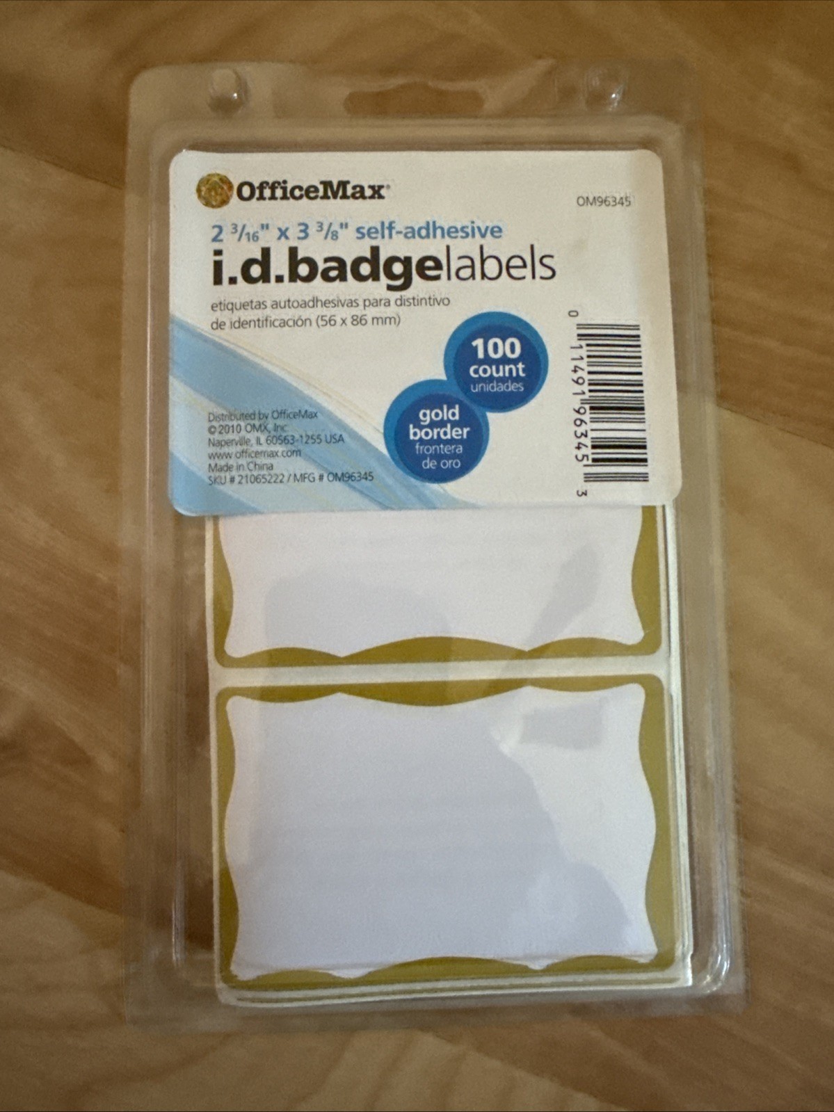 Office Max I.D. Badge Labels 100 Count Self-Adhesive 2 3/16″ x 3 3/8″ BlueBorder