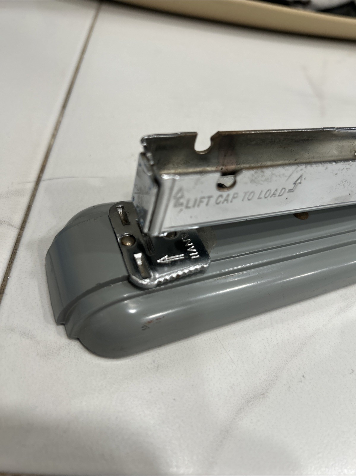 Vintage Swingline Stapler #27 1950s Retro 8 1/2″ Grey Desk Long Island NY Works