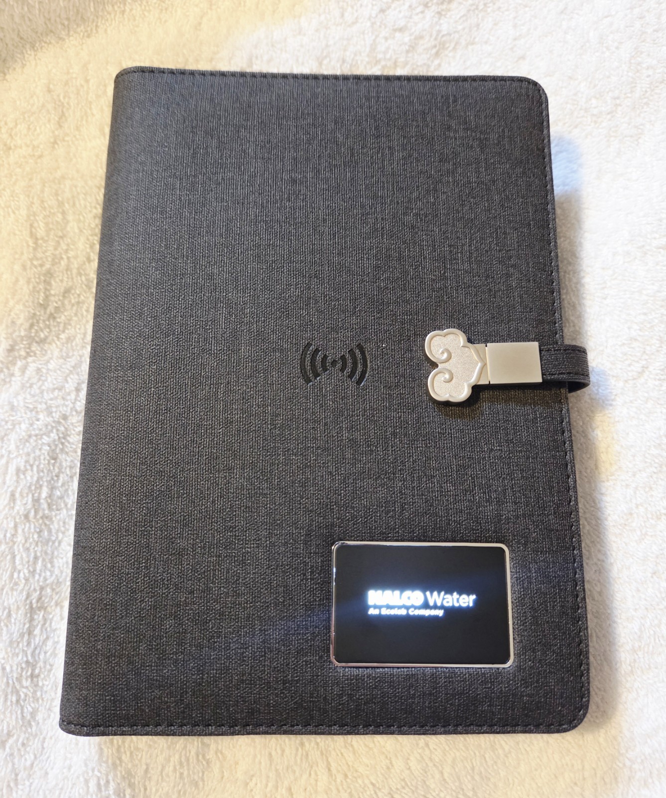 Organizer Notebook with Wireless Charging/USB Lightning/ Micro USB/Apple Charger