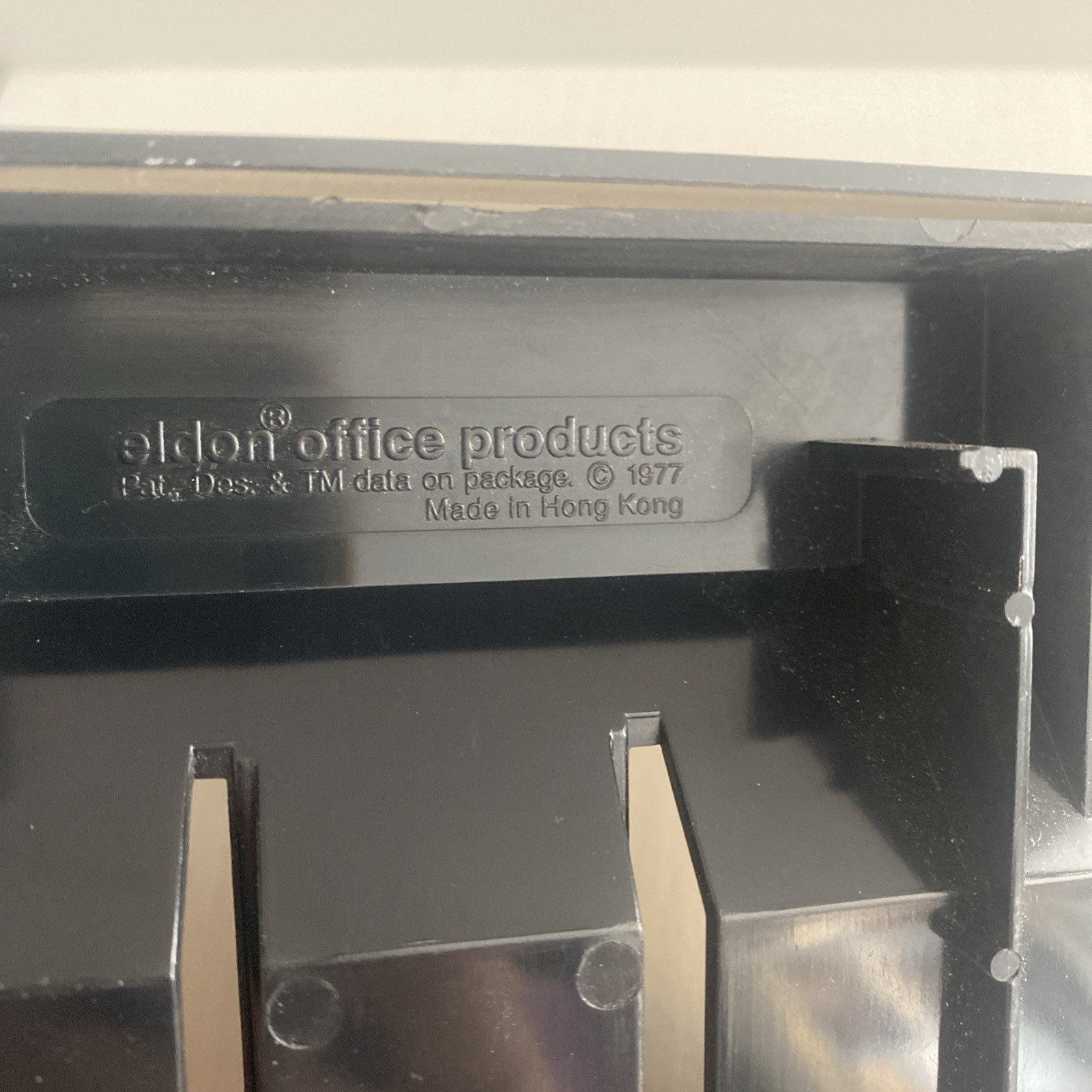 Rolodex Flip Top Lid With 2 NEW Packs Of Blank Cards 2 1/4”x 4”, Black Plastic
