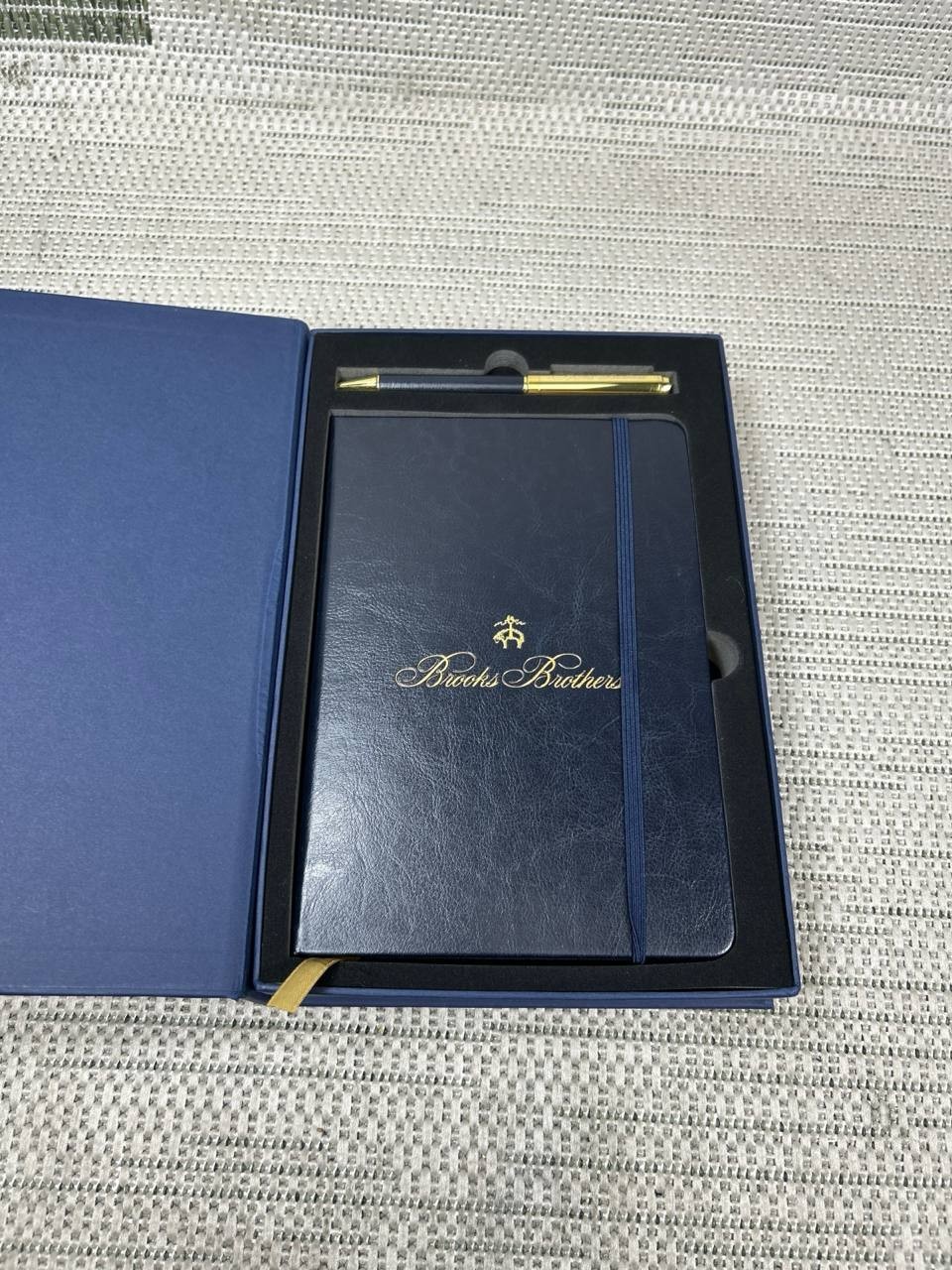 Brooks Brothers Journal Ballpoint Gift Set Navy Blue Gold Ribbon Hardback Logo