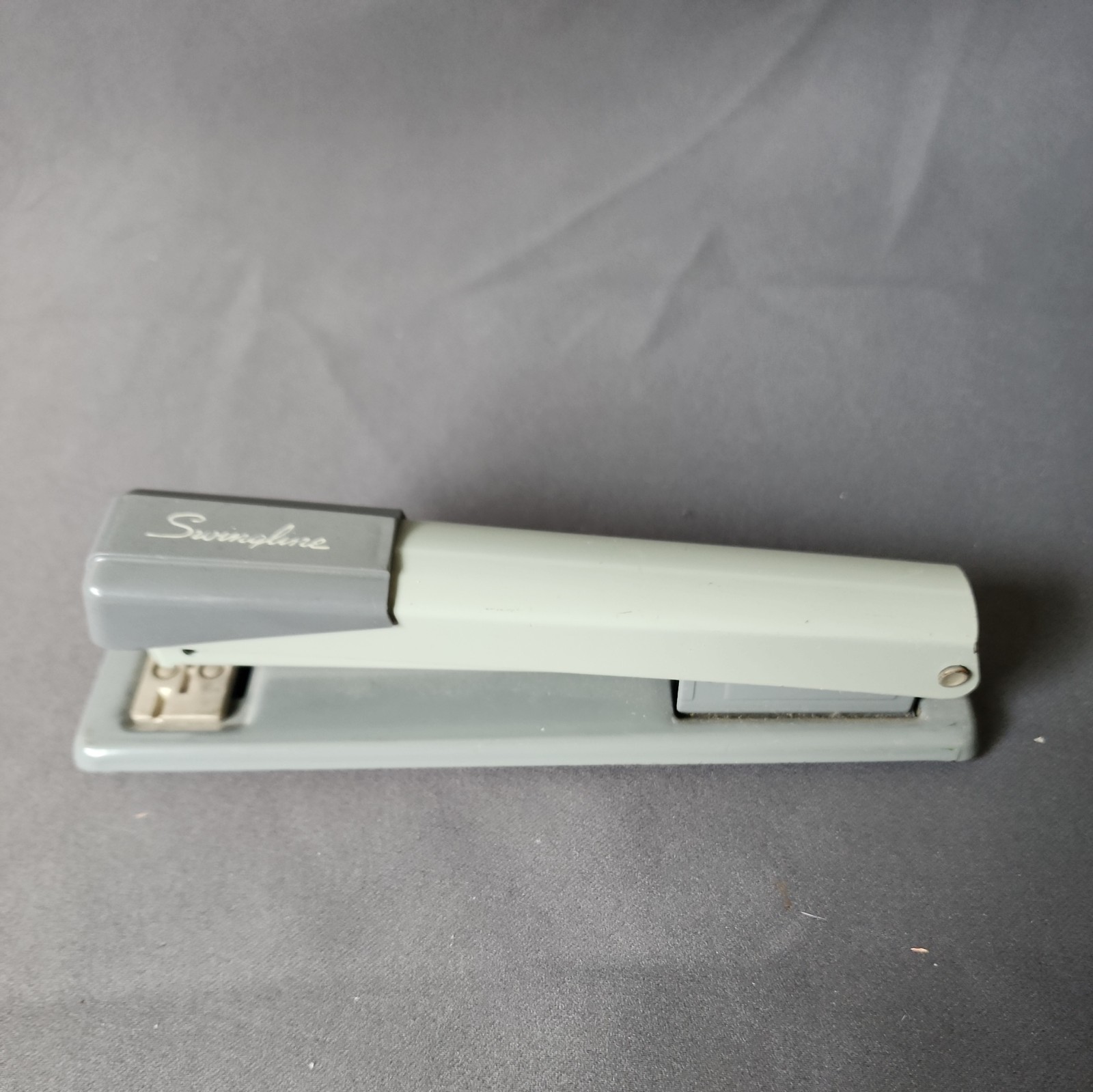 Lot of 6 Swingline Staplers 747 444 405 Gray Black Tan/Brown