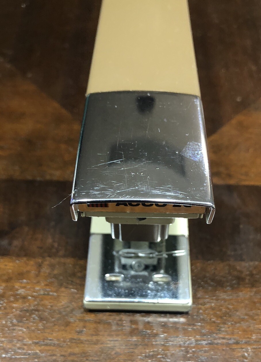 Vintage Acco 20 Tan And Chrome Stapler Desk Retro USA Works Great Retro