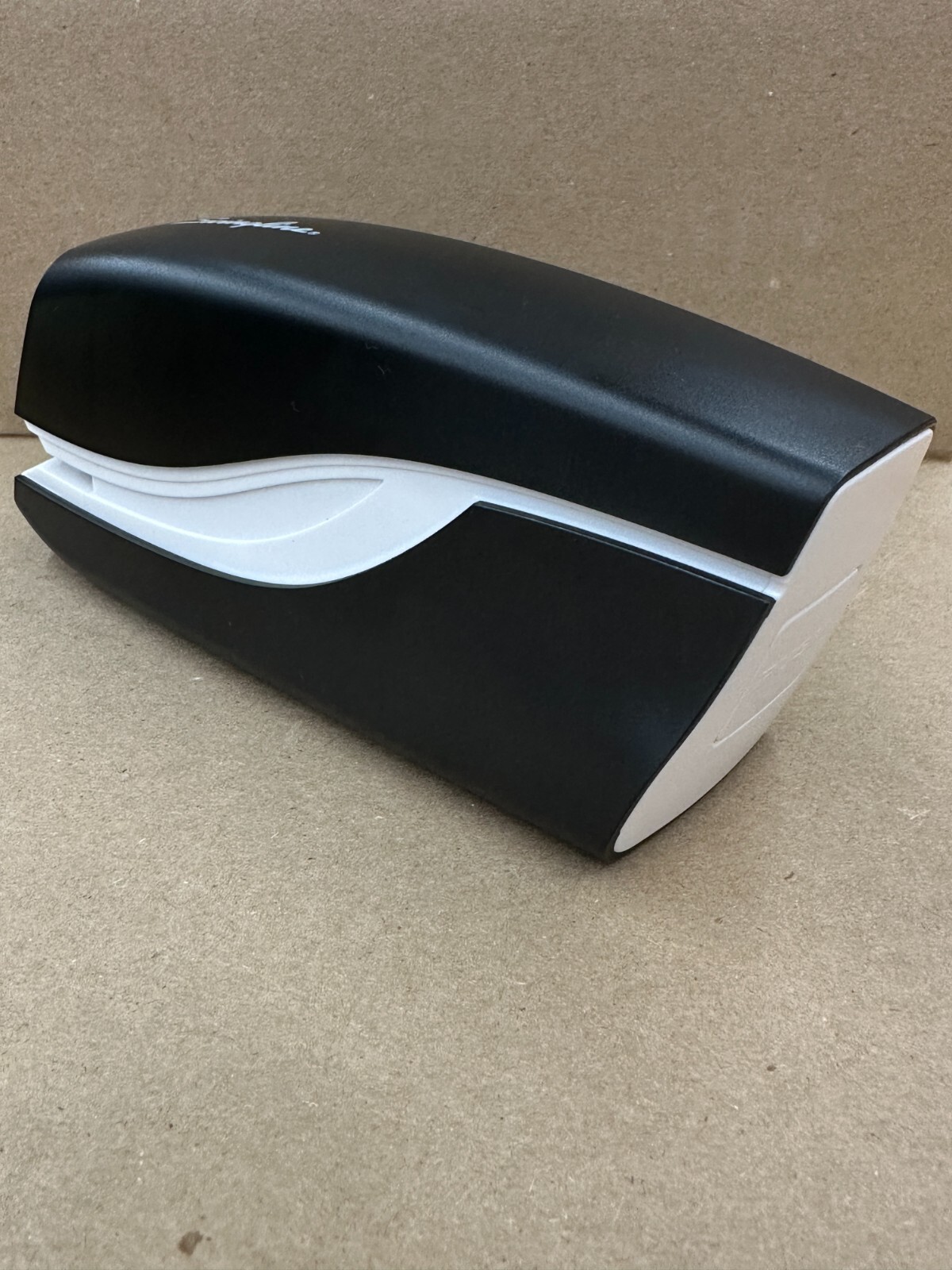 NEW Swingline Breeze Portable Electric Stapler 20-Sheet Capacity Battery Power