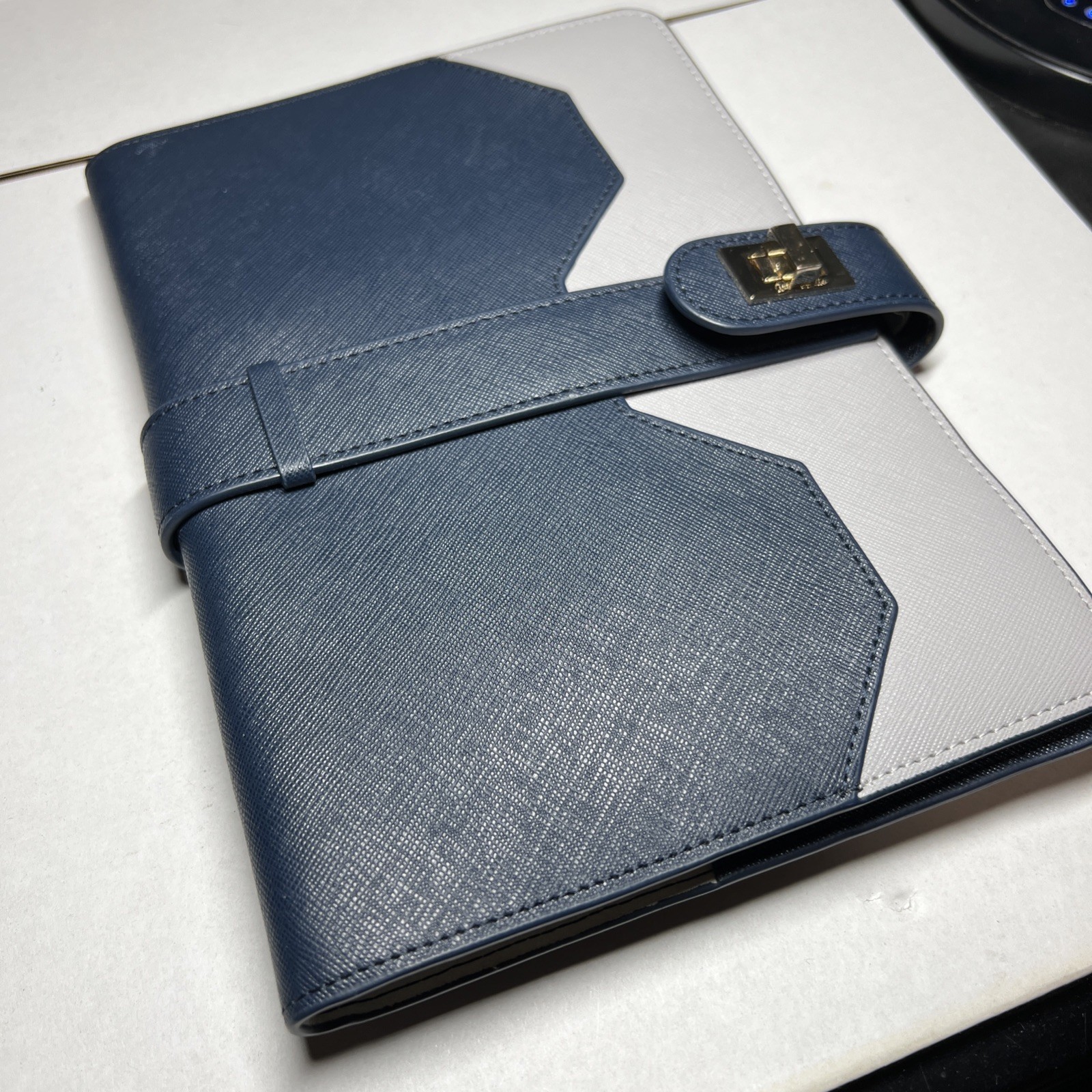 AURA ESTELLE Notebook A6 Planner Cover Lock-it Navy & Gold Accented EUC