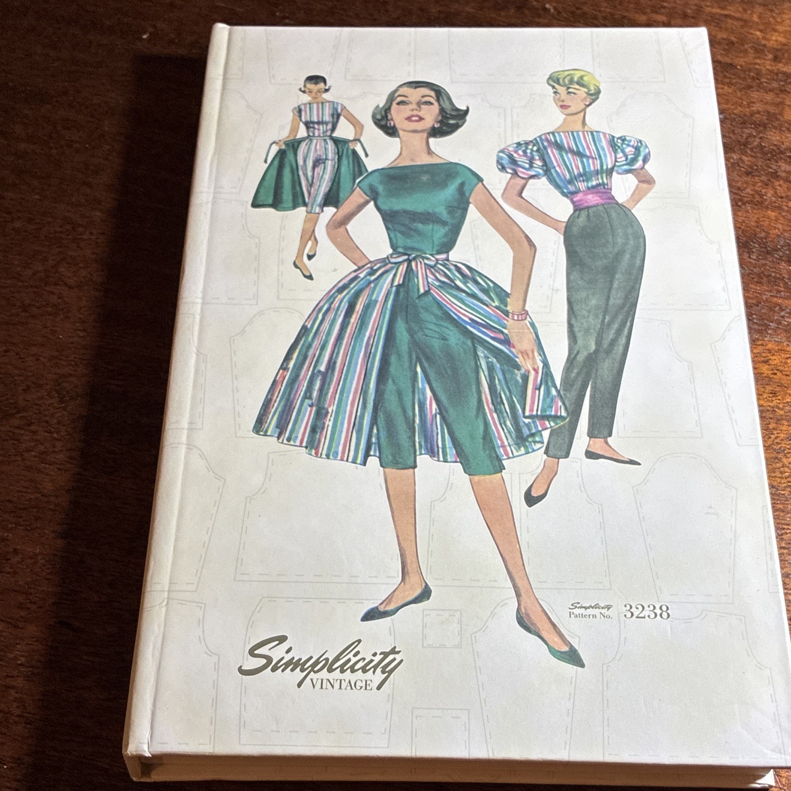 Simplicity 3238 Illustrated Lined Page Journal Notebook, Cardboard Cover