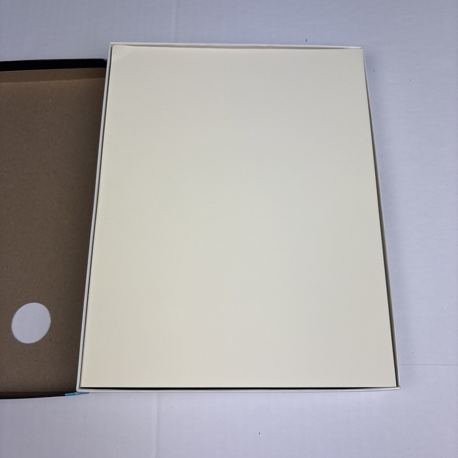 Worklife Cotton Resume Paper 32 lb Ivory Finely Texture Woven Finish 8.5×11