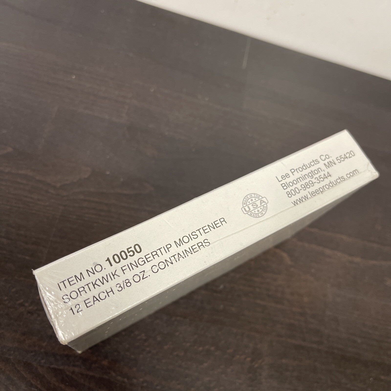 12 Pack Lee Sortkwik Fingertip Moisteners 3/8oz Each New