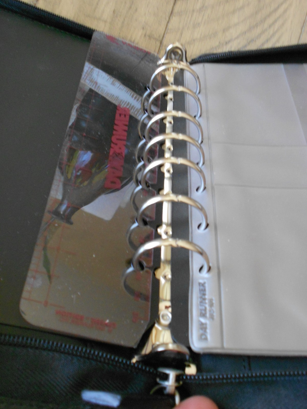Day-Runner Genuine Black Leather 7-Ring Planner Binder “Classic” #191-93 inserts