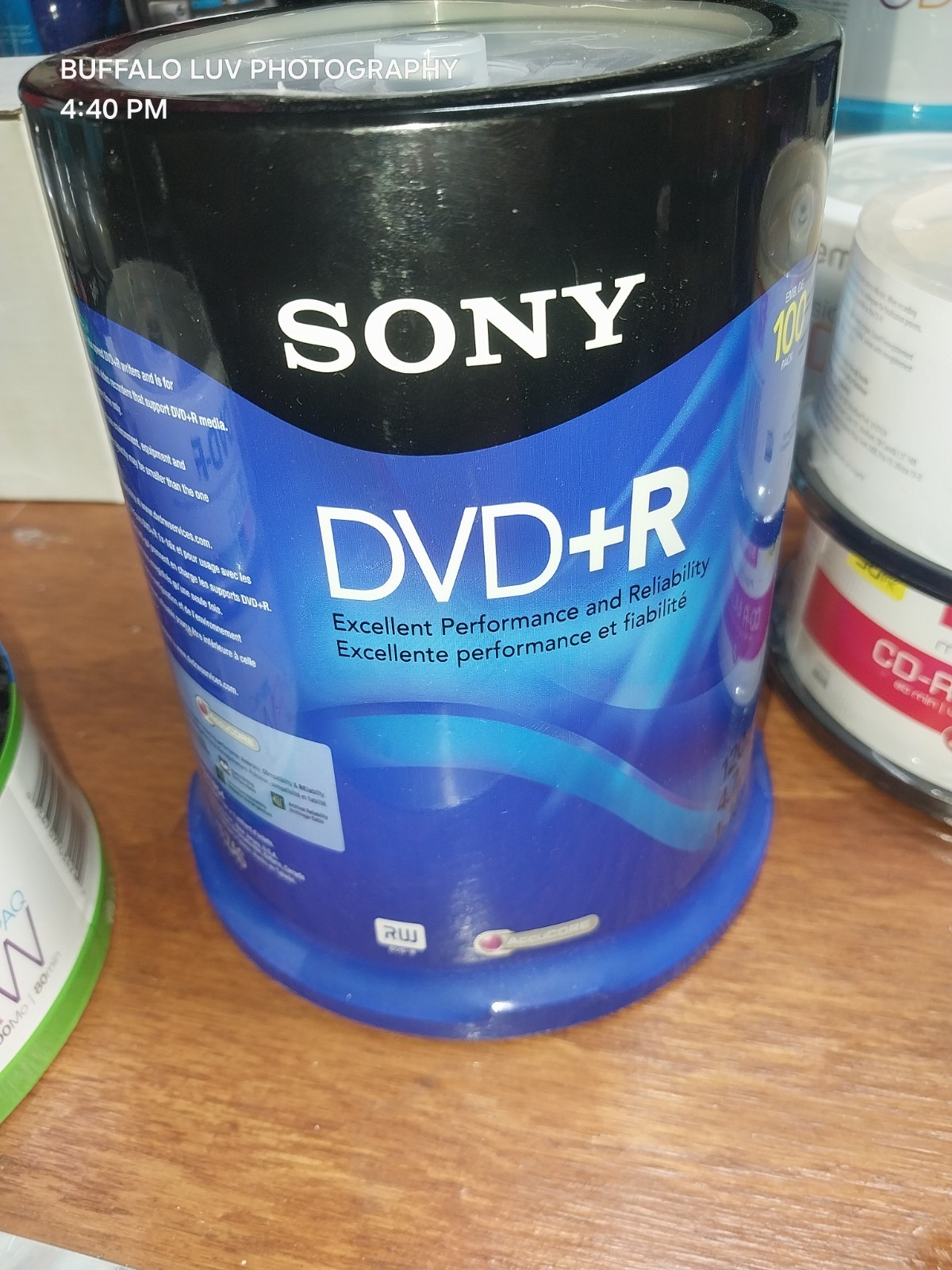 Sony DVD+R 100 Pack Recordable Black DVD 120 min 4.7gb 1-16x NEW SEALED