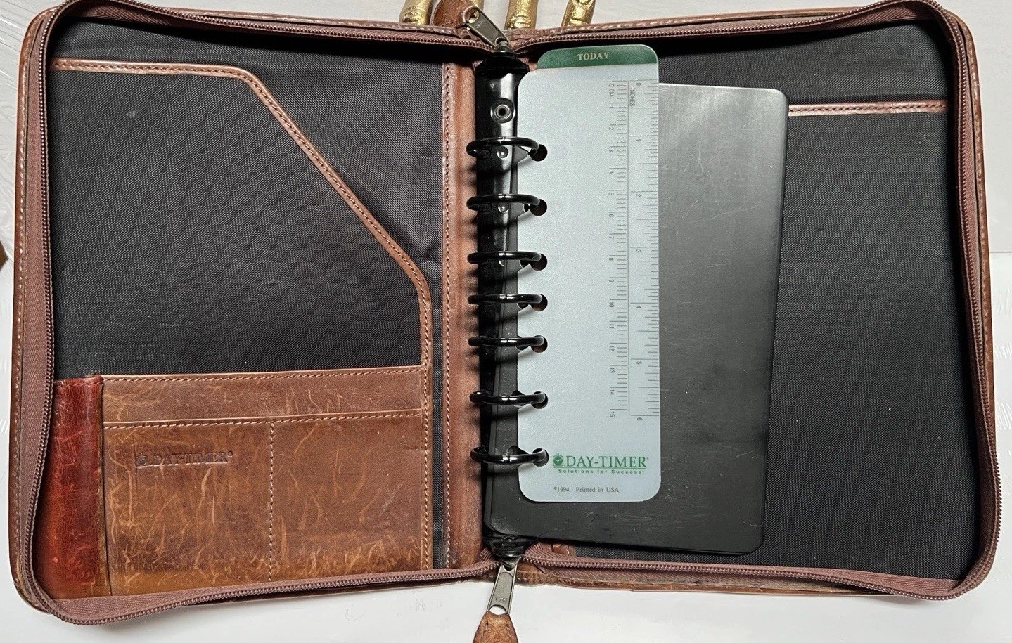 Vintage Day Timer Planner Brown Genuine Leather Organizer Binder Zip 7 Rings