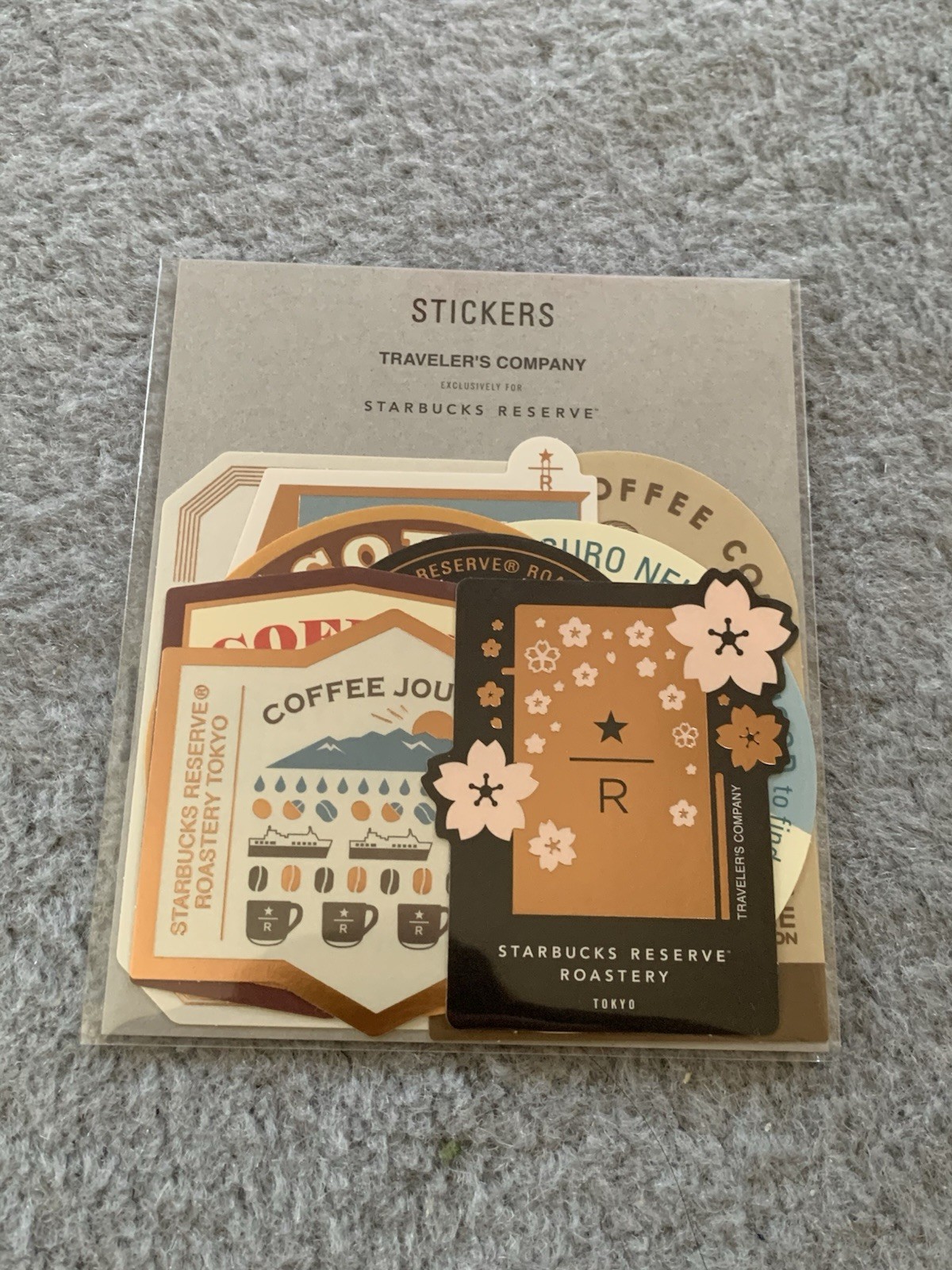 Traveler’s Company Starbucks Reserve Tokyo Collection Brown Notebook Gift Set