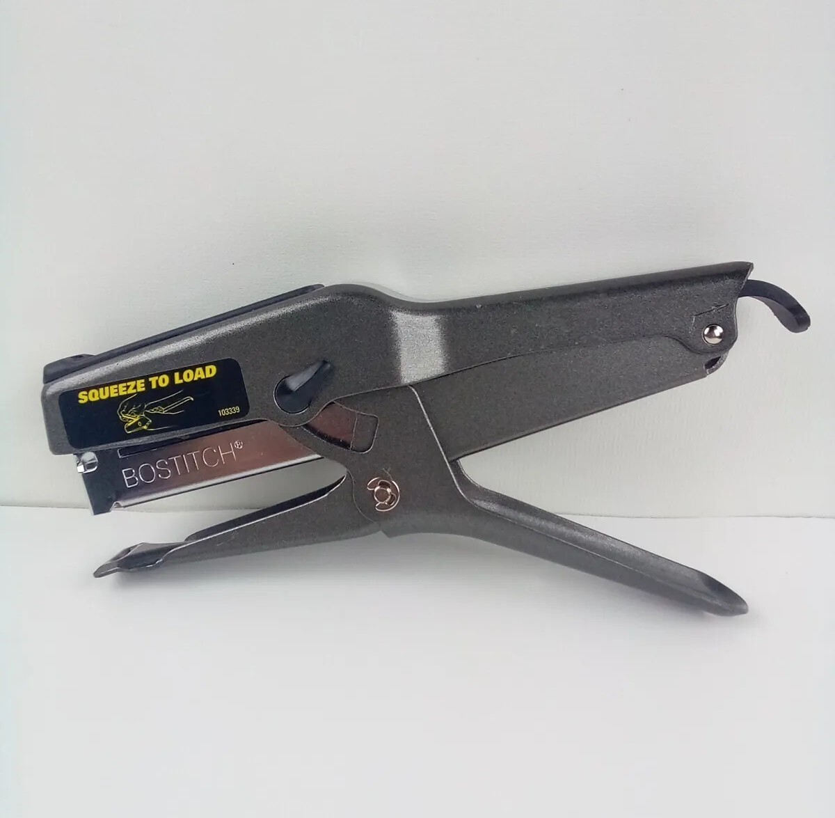 Bostitch – Stanley Bostitch B8 Plier Staple Gun Stapler