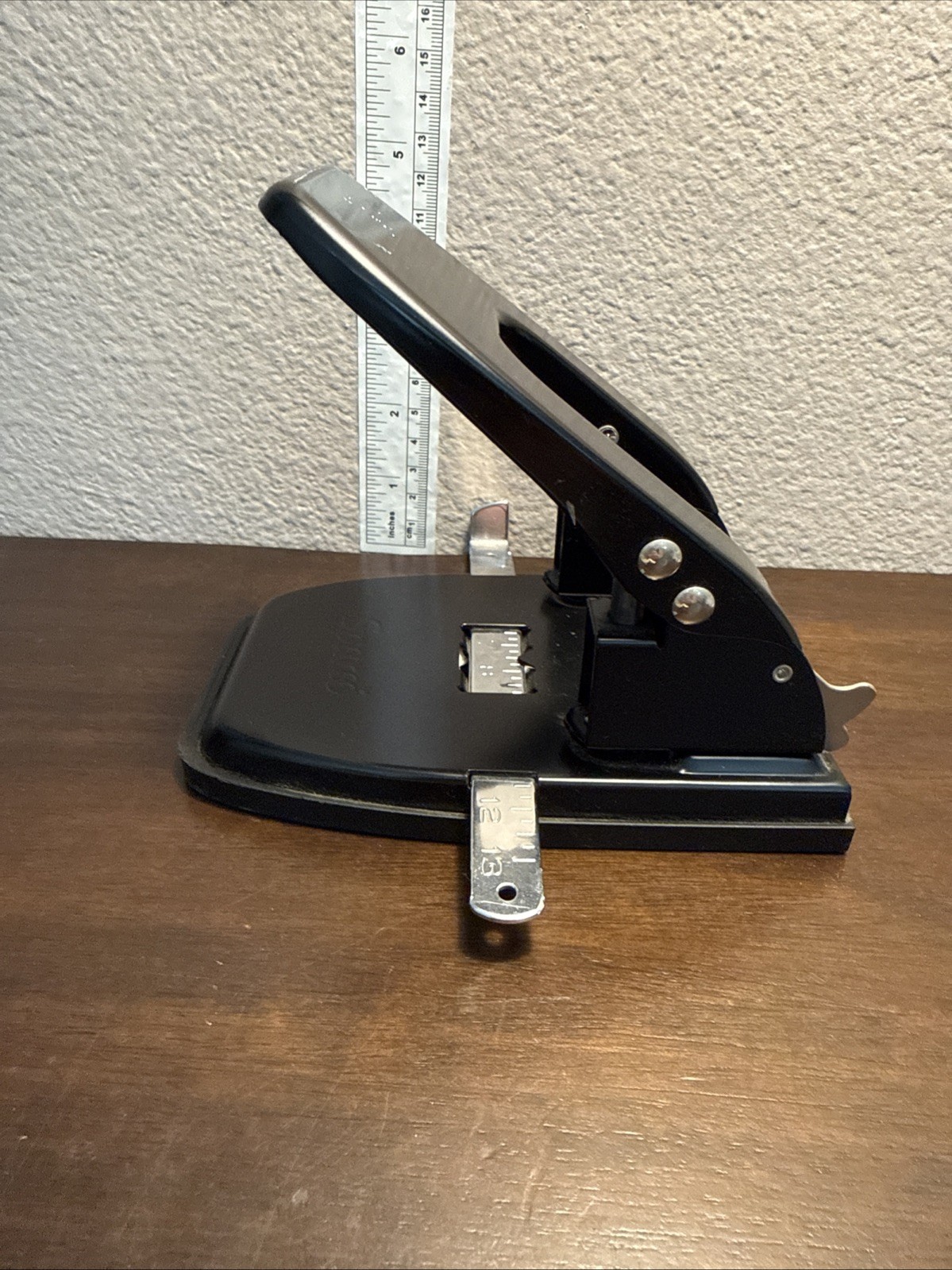 Sparco Black 2 hole punch