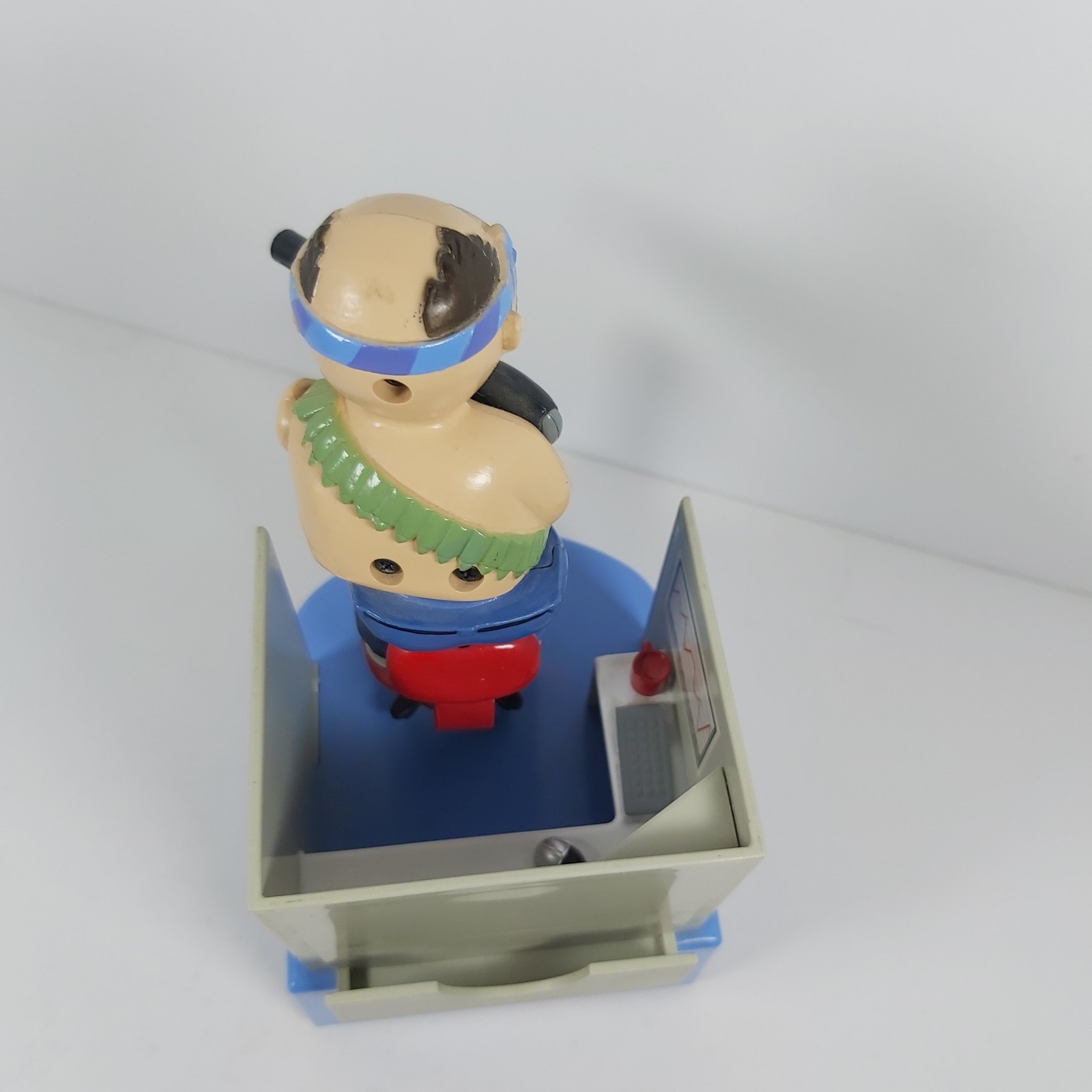 2007 Business Card Holder Gemmy Office Commando Desk Top Figure Talks