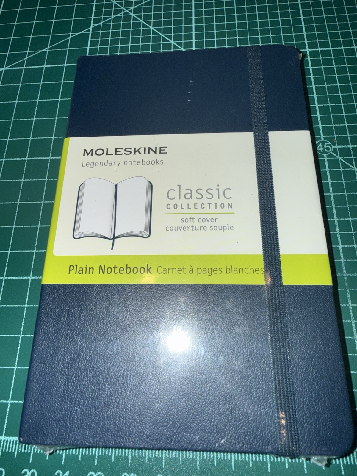 Classic Notebook, Soft Cover, Pocket (3.5″ X 5.5″) Plain/Blank, Sapphire Blue, 1