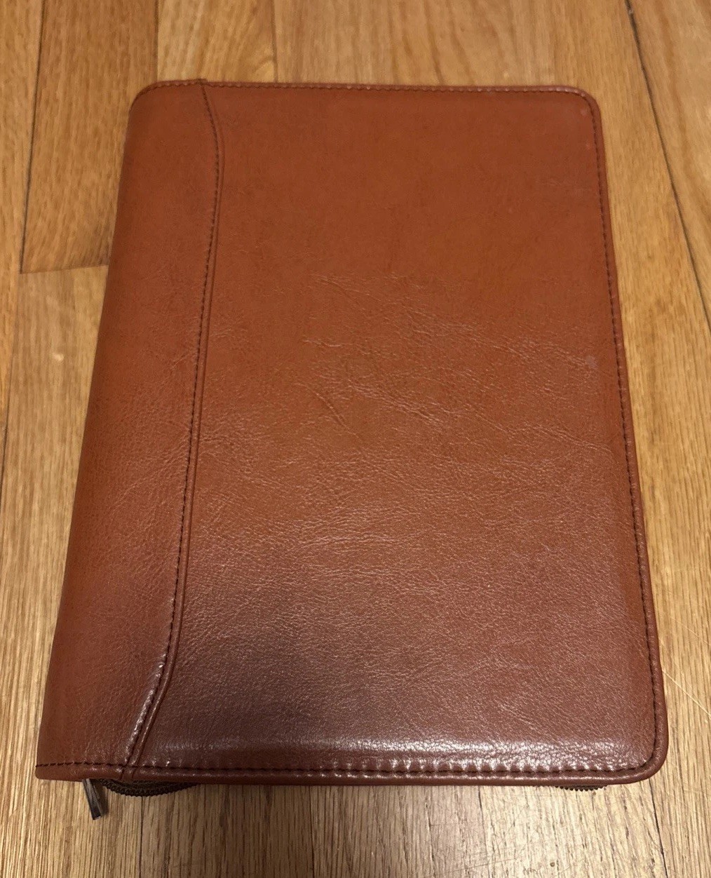 Day Runner Planner Organizer Zipper Brown 6 Ring Binder Rare 7.5” 11.5” Journal