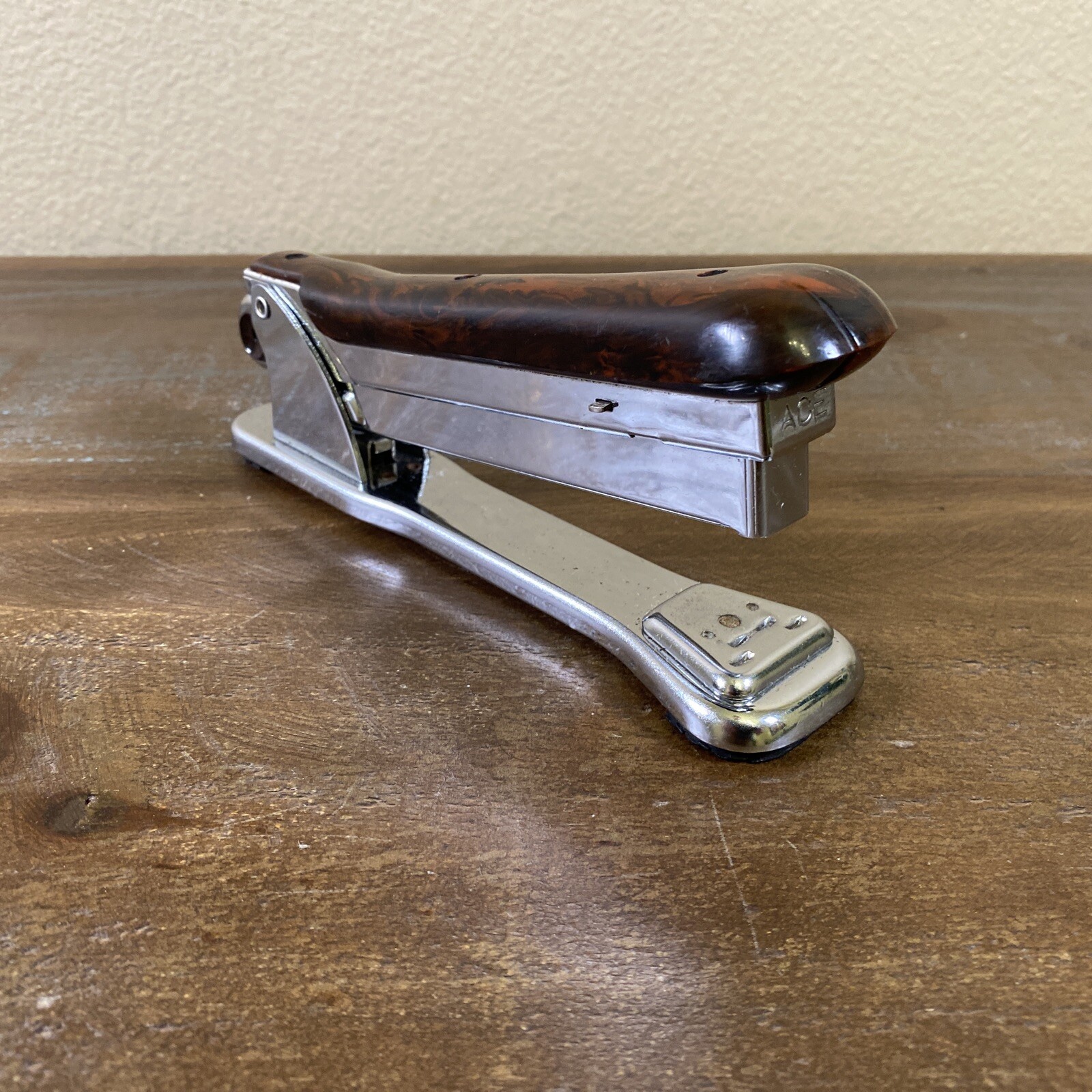 Vintage Ace Liner Model 502 Brown/Red Swirled Stapler Ace Fastener Corp USA