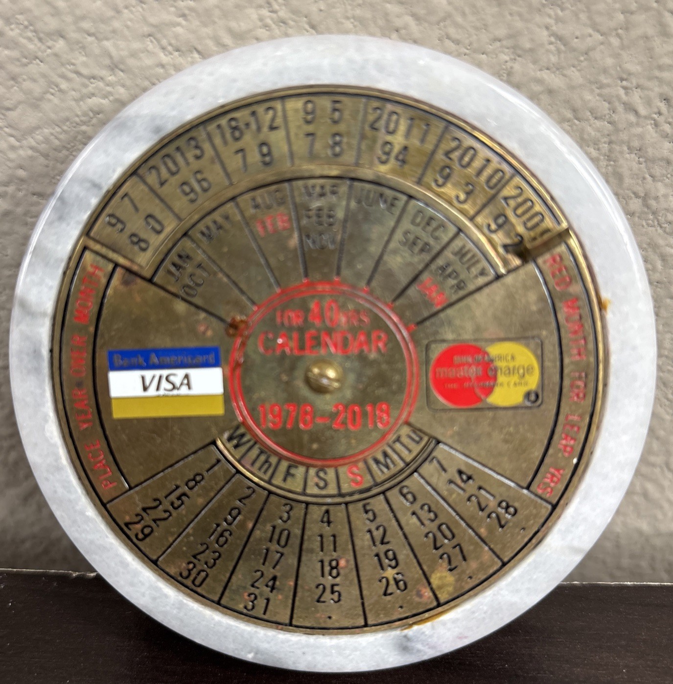 Vtg. 3″ For 40 Years Calendar 1978-2018 White Marble & Brass Office Desk Decor