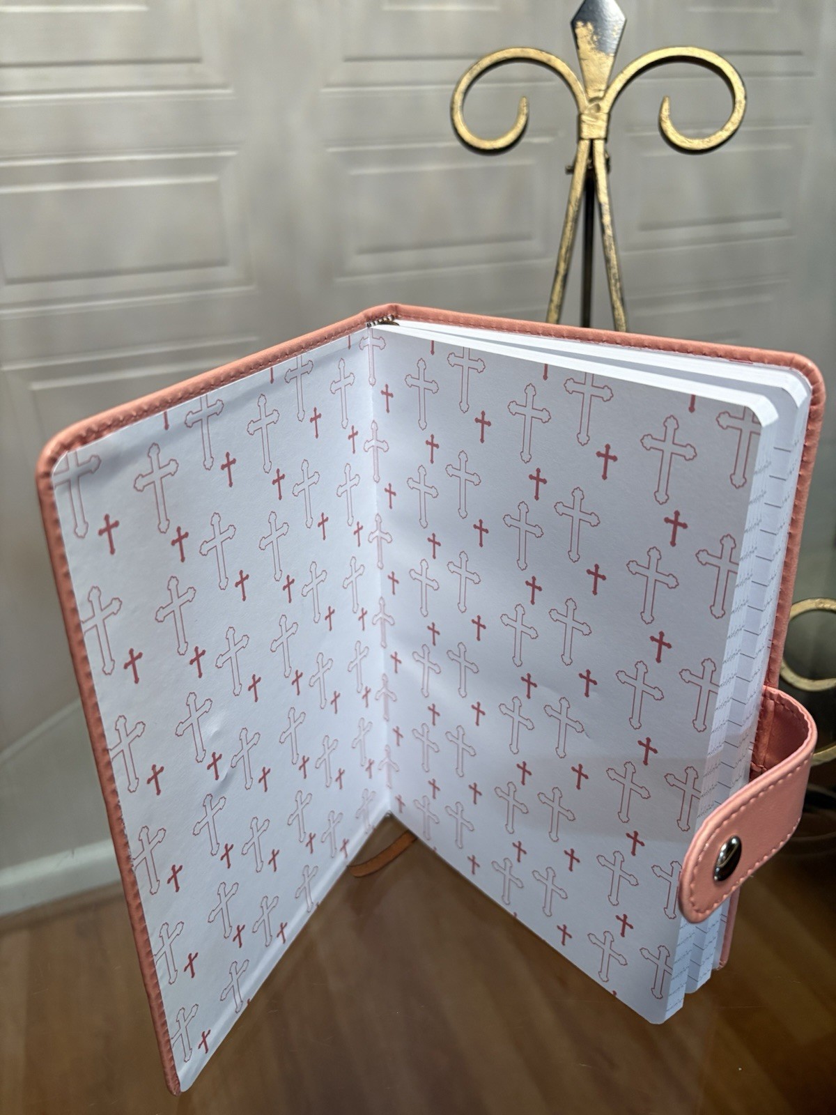 Fine Life Padded Leatherette Cover Journal Magnetic Peach Lined Diary