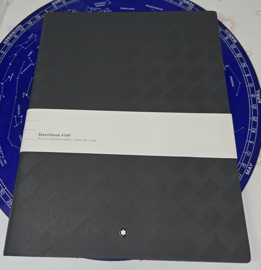 Montblanc 130299 Size 149 Notebook – no cello no box distress on silver edging
