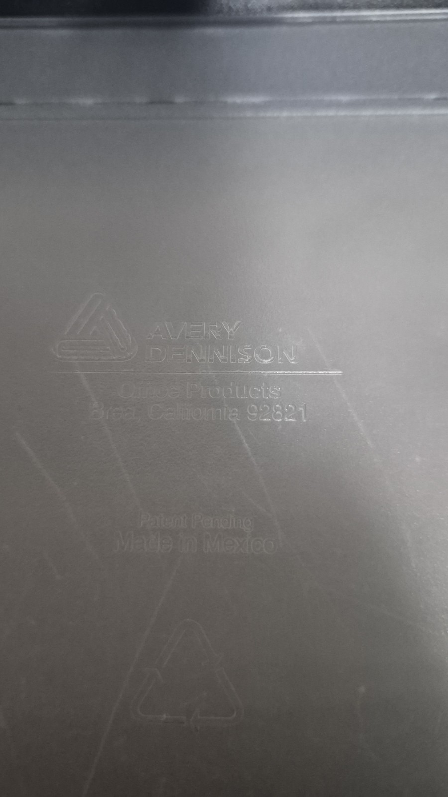 Avery Silhouette Heavy Duty Hard Poly Round 1.5” Three Ring Binder Blue