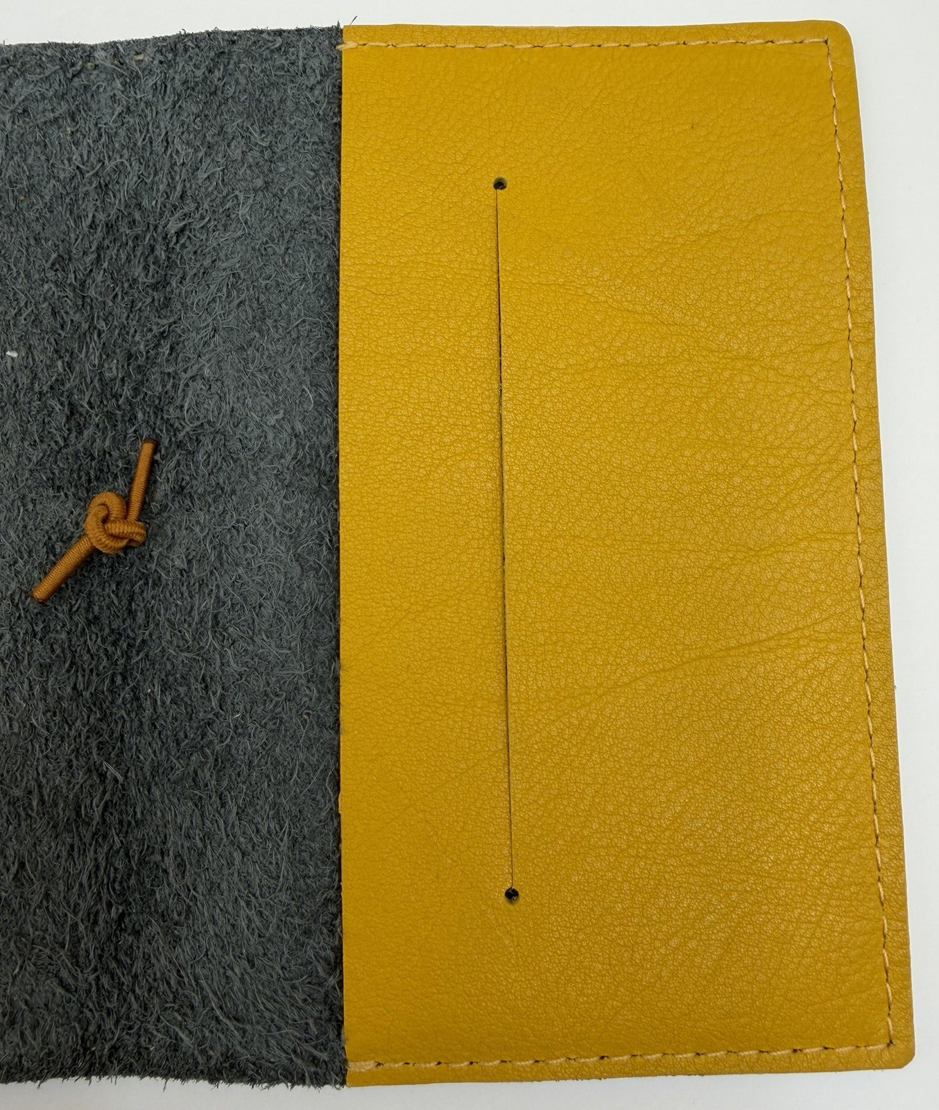Sojourner Pocket Leather Traveler’s Notebook Cover 3.5×5 Navy Blue Mustard TN