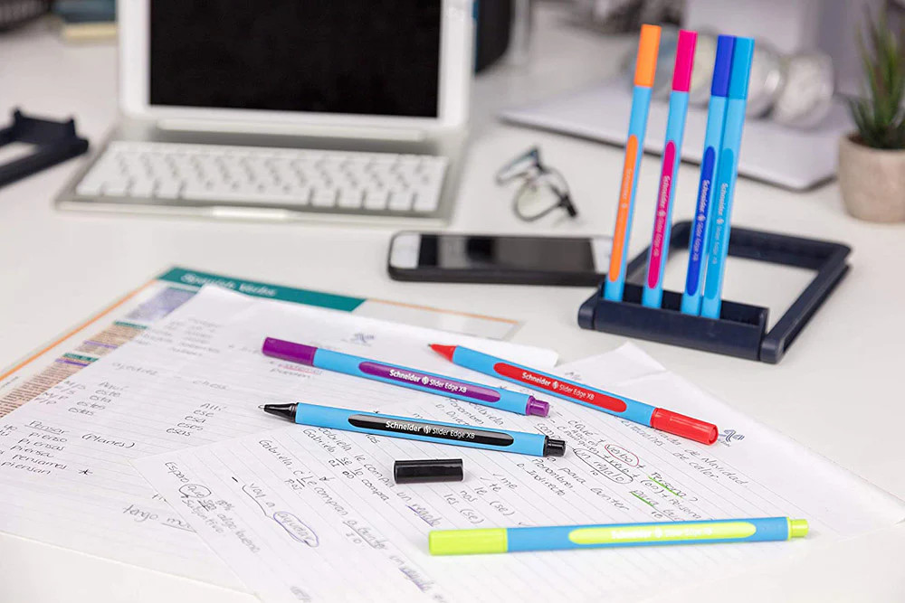 Schneider Slider Edge Triangular-Barrel Viscoglide Ballpoint Pen, Blue XB