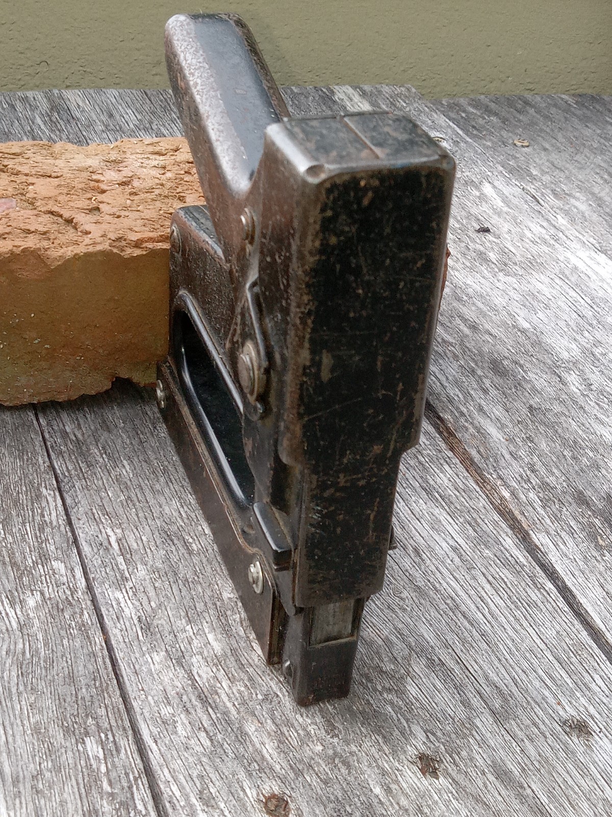 Vintage BOSTITCH Staplegun Model T5 UNITED STATES Works