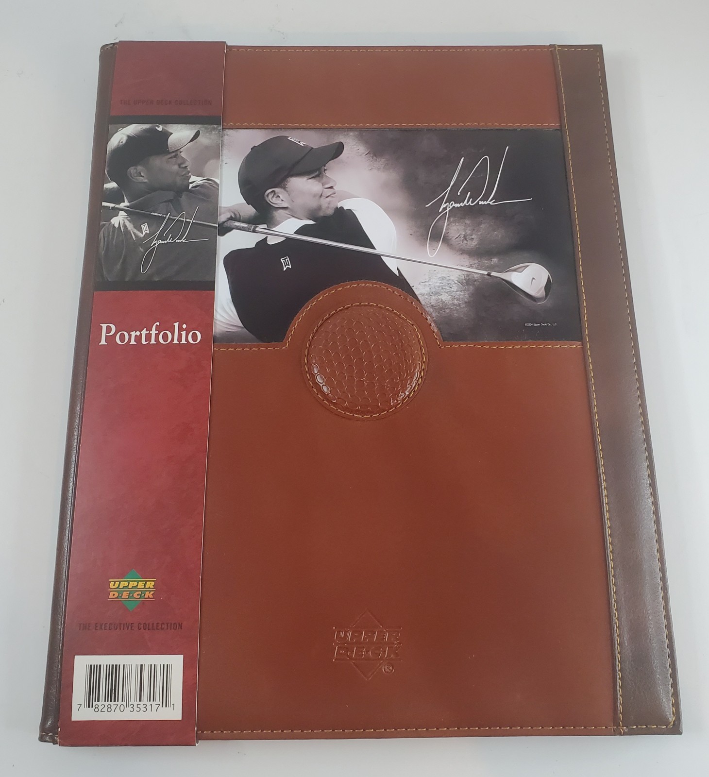Tiger Woods Executive Collection – Upper Deck (2004) Synthetic Leather Portfolio