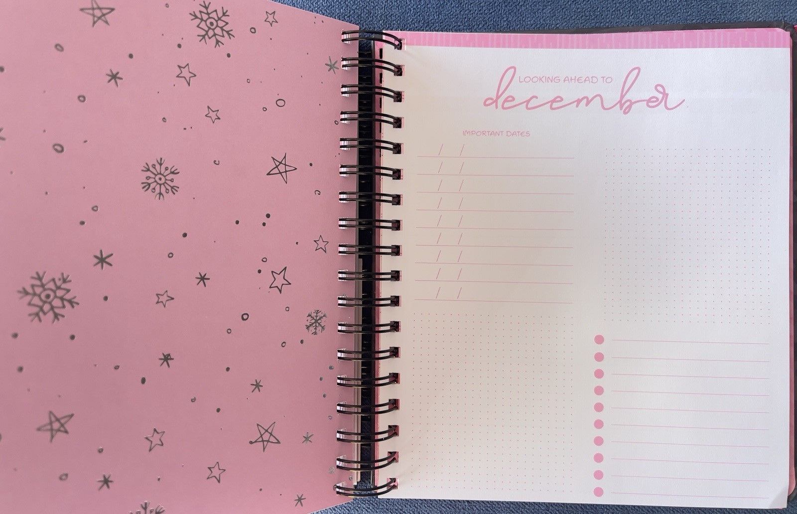 17 Month Planner Black CAMO Aug 2025 -Dec 2026 Weekly Planning Note Page Gift